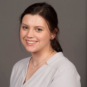 Meet your Posher, Cora